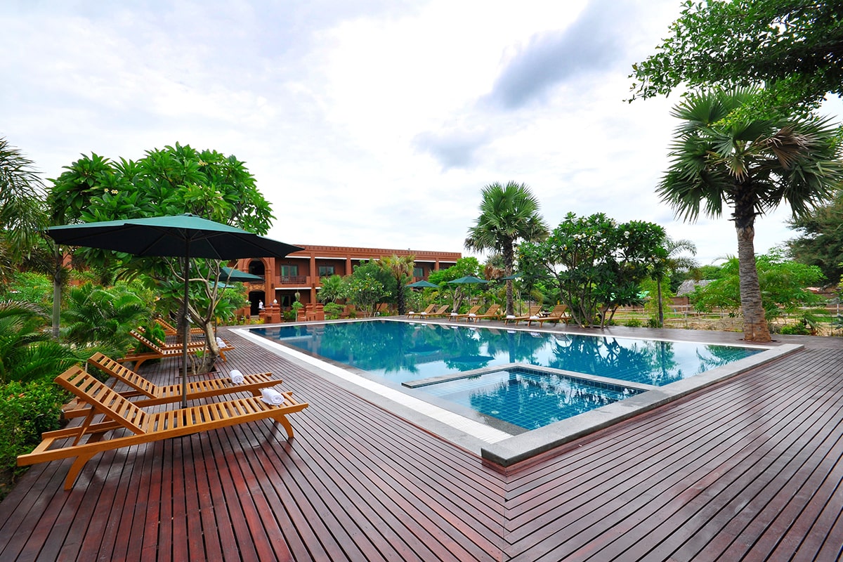 Relax Swimming Pool